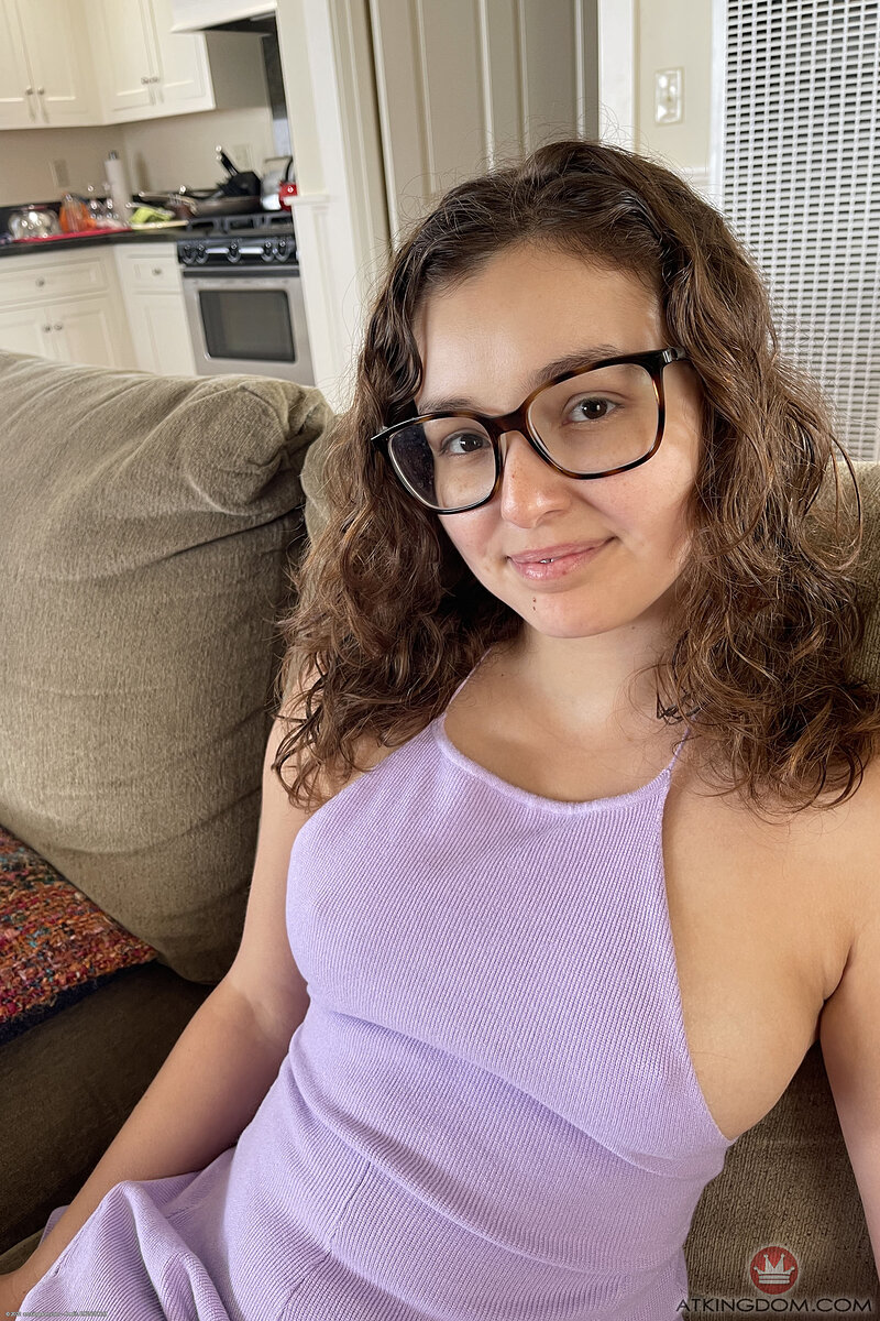 Галя, 35 лет, 0 размер груди